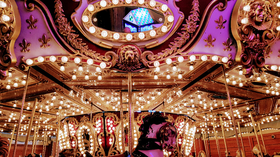 30-horse carousel at Pier 57, Seattle, USA