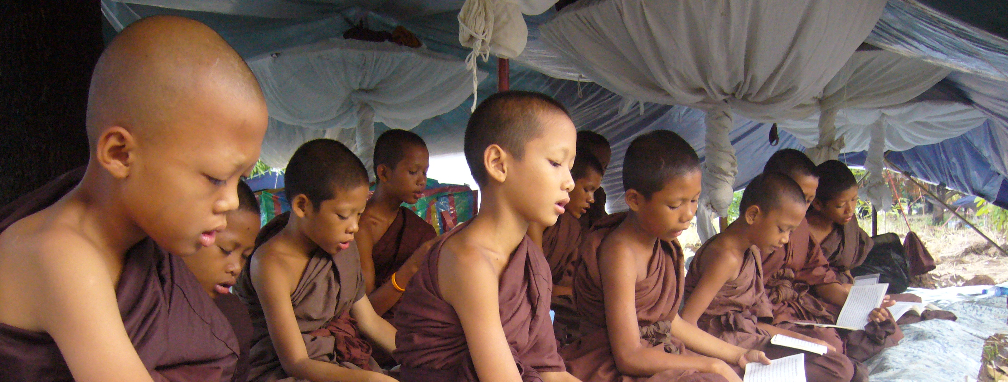 ‘Young Monks go Tudong (pilgrimage)’ - Wat Thamkrabok Tudong 2007, Thailand - April 2007