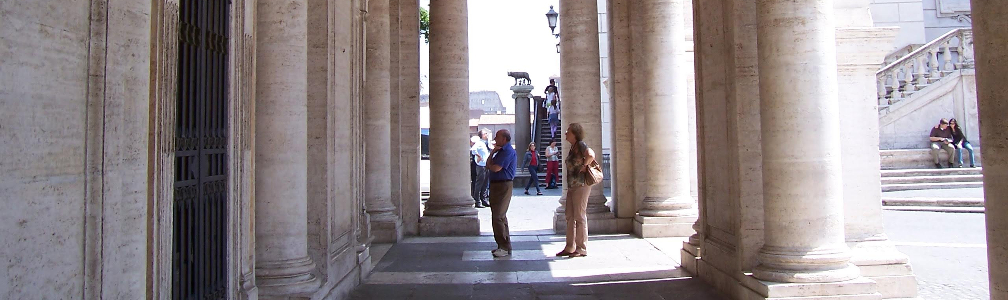 Images – ‘Just Looking’ - Rome, Italy - May 2006
